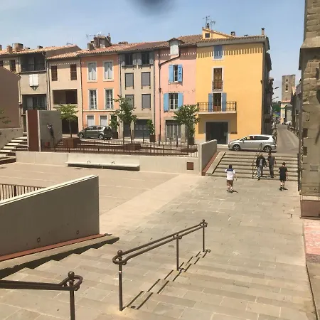 Le Clos Saint Michel * Καρκασόν