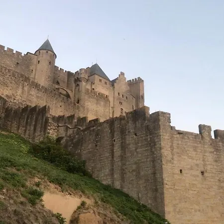 Le Clos Saint Michel דירה