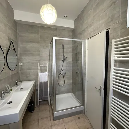 Le Clos Saint Michel דירה