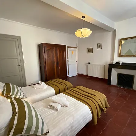 Le Clos Saint Michel דירה קרקסון