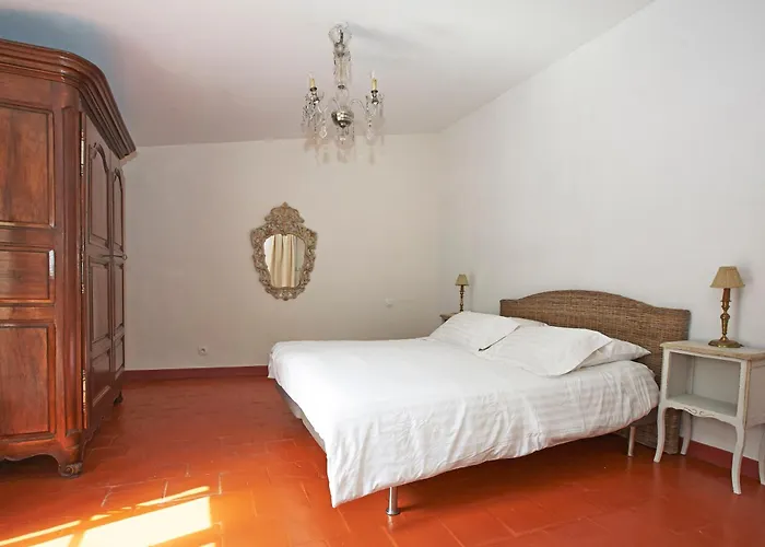 Le Clos Saint Michel Lägenhet